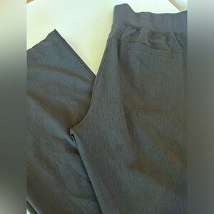 Athleta like new size 4